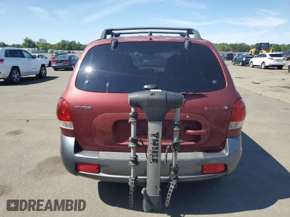 2005 Hyundai Santa Fe GLS с VIN KM8SC13D45U931388, выставлен на аукционе Copart как лот 71326895 с пробегом 256 574 миль миль и Списание • Salvage title. История ставок и продаж доступна на DreamBid. Изображение 6.