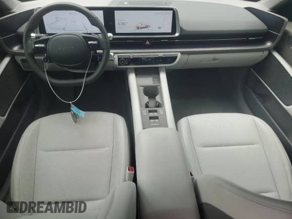 2025 Hyundai Ioniq 6 SEL с VIN KMHM34AAXSA084828, выставлен на аукционе Copart как лот 65764045 с пробегом 7 779 миль миль и Списание • Salvage title. История ставок и продаж доступна на DreamBid. Изображение 8.