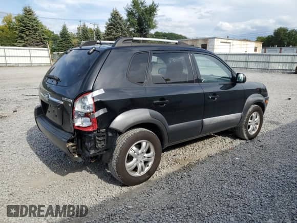 2008 Hyundai Tucson SE с VIN KM8JN12D58U881497, выставлен на аукционе Copart как лот 81187095 с пробегом 94 166 миль миль и Списание • Salvage title. История ставок и продаж доступна на DreamBid. Изображение 3.