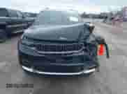 2023 Jeep Grand Cherokee Limited z VIN 1C4RJKBG0P8885547, wystawiony jako IAAI lot #42381814 z przebiegiem 43 983 mil mil oraz . Historia ofert i sprzedaży dostępna na DreamBid. Obrazek 12.