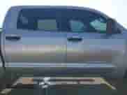 2008 Toyota Tundra с VIN 5TFDV541X8X049132, выставлен на аукционе IAAI как лот 42721204 с пробегом 138 265 миль миль и . История ставок и продаж доступна на DreamBid. Изображение 13.