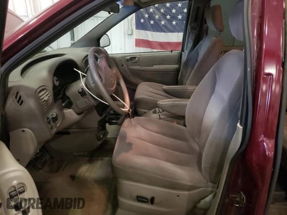 2002 Dodge Caravan Sport with VIN 2B4GP44362R612926, listed as a Copart auction lot 80188325 with 203,065 mi miles and Clean title. Bid and sale history available at DreamBid. Image 7.