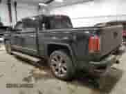 2016 GMC Sierra 1500 Denali z VIN 3GTU2PEJ7GG127971, wystawiony jako Copart lot #49950805 z przebiegiem 177 976 mil mil oraz Szkoda całkowita • Salvage title. Historia ofert i sprzedaży dostępna na DreamBid. Obrazek 2.