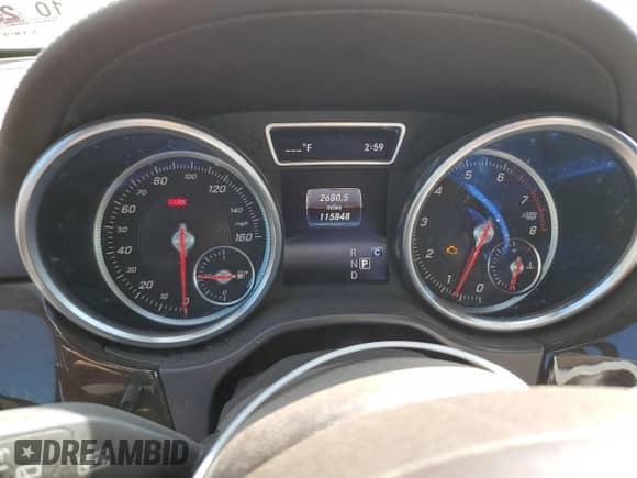 2019 Mercedes-Benz GLS 450 z VIN 4JGDF6EE2KB240063, wystawiony jako Copart lot #70652205 z przebiegiem 115 848 mil mil oraz Szkoda całkowita • Salvage title. Historia ofert i sprzedaży dostępna na DreamBid. Obrazek 9.