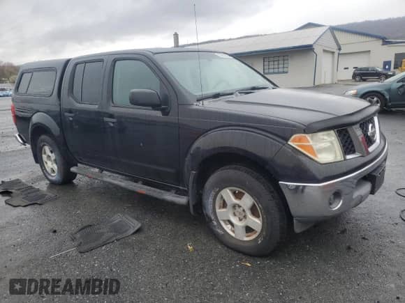 2005 Nissan Frontier SE with VIN 1N6AD07WX5C414988, listed as a Copart auction lot 52363725 with 105,485 mi miles and Clean title. Bid and sale history available at DreamBid. Image 4.