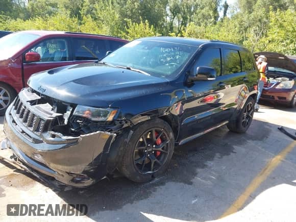 2018 Jeep Grand Cherokee SRT с VIN 1C4RJFDJ4JC457422, выставлен на аукционе IAAI как лот 43090282 с пробегом 71 171 миль миль и . История ставок и продаж доступна на DreamBid. Изображение 18.