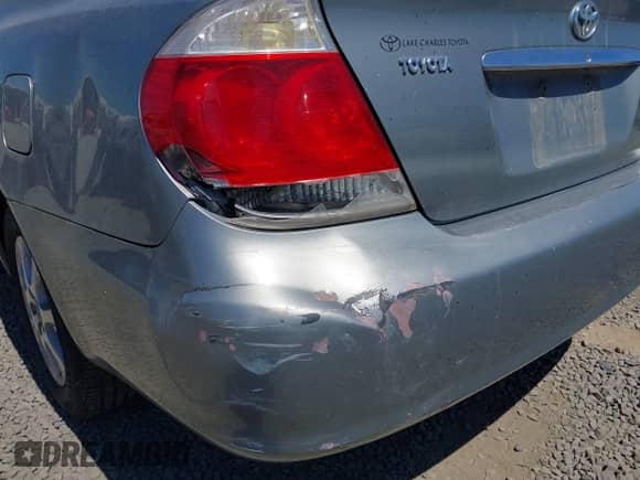 2005 Toyota Camry LE with VIN 4T1BF30K95U619850, listed as a IAAI auction lot 42797111 with 344,775 mi miles and . Bid and sale history available at DreamBid. Image 12.