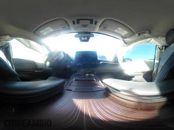 2023 Toyota Sienna LE z VIN 5TDKRKEC6PS168715, wystawiony jako IAAI lot #42627575 z przebiegiem Nie podano mil oraz . Historia ofert i sprzedaży dostępna na DreamBid. Obrazek 19.