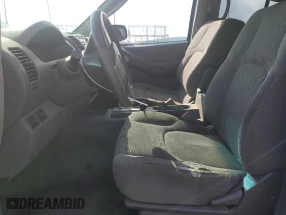 2006 Nissan Frontier SE с VIN 1N6AD07U86C432387, выставлен на аукционе Copart как лот 81769815 с пробегом 131 838 миль миль и Списание • Salvage title. История ставок и продаж доступна на DreamBid. Изображение 7.