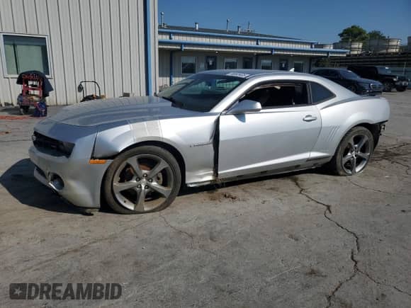 2013 Chevrolet Camaro LT с VIN 2G1FB1E36D9167383, выставлен на аукционе Copart как лот 86893405 с пробегом 194 904 миль миль и Чистый • Clean title. История ставок и продаж доступна на DreamBid. Изображение 1.