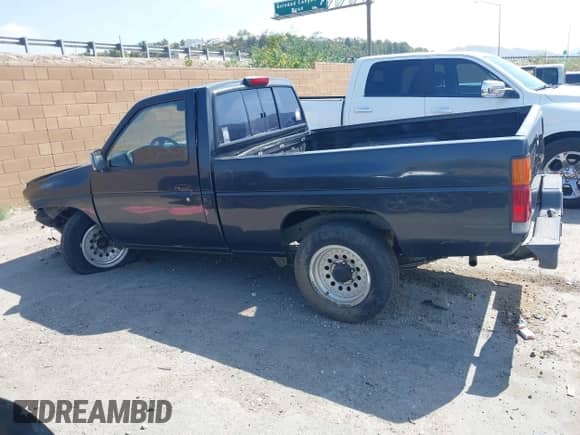 1994 Nissan Frontier with VIN 1N6SD11S2RC332033, listed as a IAAI auction lot 42105869 with 244,800 mi miles and . Bid and sale history available at DreamBid. Image 15.