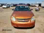 2007 Chevrolet Cobalt LS с VIN 1G1AK15FX77252205, выставлен на аукционе Copart как лот 72072955 с пробегом 118 318 миль миль и Списание • Salvage title. История ставок и продаж доступна на DreamBid. Изображение 5.