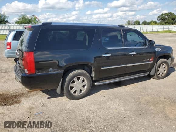 2007 Cadillac Escalade ESV с VIN 1GYFK66817R260265, выставлен на аукционе Copart как лот 70755915 с пробегом 273 778 миль миль и Чистый • Clean title. История ставок и продаж доступна на DreamBid. Изображение 3.