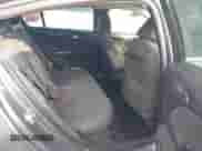 2018 Chevrolet Cruze LT z VIN 1G1BE5SM2J7188657, wystawiony jako IAAI lot #43440260 z przebiegiem 173 856 mil mil oraz . Historia ofert i sprzedaży dostępna na DreamBid. Obrazek 8.