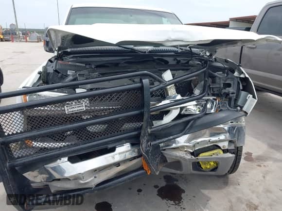2003 Chevrolet Silverado 1500HD LS с VIN 1GCGC13U43F221791, выставлен на аукционе IAAI как лот 42794725 с пробегом 126 318 миль миль и . История ставок и продаж доступна на DreamBid. Изображение 6.