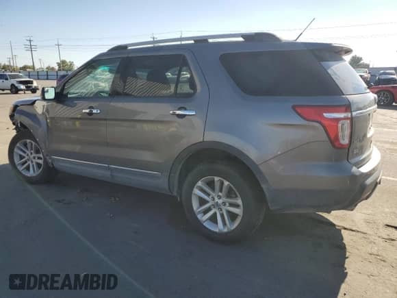 2011 Ford Explorer XLT с VIN 1FMHK8D87BGA87607, выставлен на аукционе Copart как лот 81809825 с пробегом 113 605 миль миль и Списание • Salvage title. История ставок и продаж доступна на DreamBid. Изображение 2.