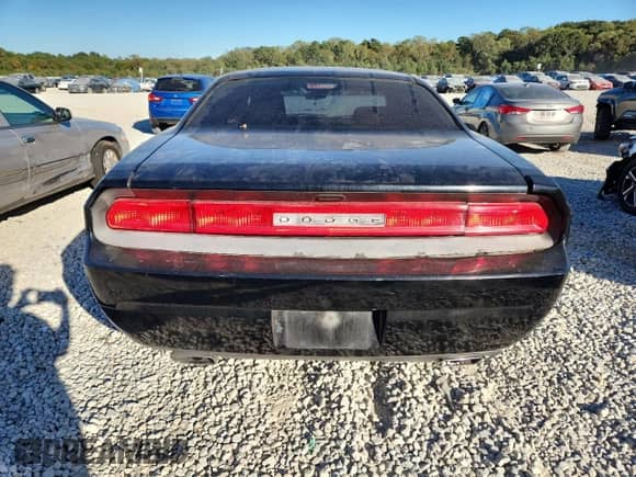 2013 Dodge Challenger SXT с VIN 2C3CDYAG5DH692211, выставлен на аукционе Copart как лот 82723785 с пробегом 193 920 миль миль и Чистый • Clean title. История ставок и продаж доступна на DreamBid. Изображение 6.
