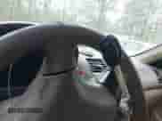 2003 Honda Accord EX z VIN 1HGCM55623A051561, wystawiony jako IAAI lot #42003112 z przebiegiem 258 665 mil mil oraz . Historia ofert i sprzedaży dostępna na DreamBid. Obrazek 11.