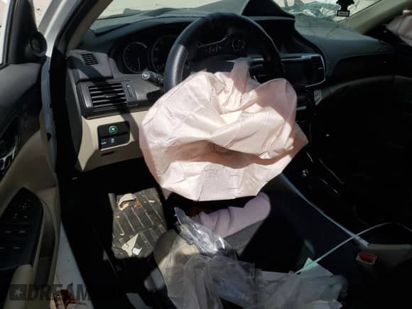 2014 Honda Accord EX-L with VIN 1HGCR3F82EA037300, listed as a Copart auction lot 71590825 with Not provided miles and Salvage title. Bid and sale history available at DreamBid. Image 8.