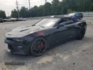 2018 Chevrolet Camaro 1SS z VIN 1G1FF3D72J0146735, wystawiony jako Copart lot #65557144 z przebiegiem 79 867 mil mil oraz Szkoda całkowita • Salvage title. Historia ofert i sprzedaży dostępna na DreamBid. Obrazek 1.