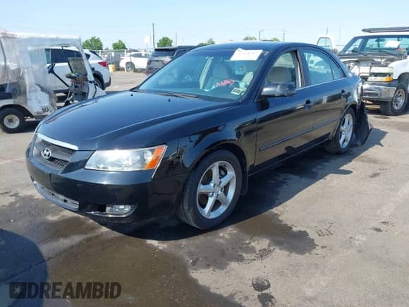 2008 Hyundai Sonata SE с VIN 5NPEU46F38H376669, выставлен на аукционе IAAI как лот 42454217 с пробегом 105 138 миль миль и . История ставок и продаж доступна на DreamBid. Изображение 2.