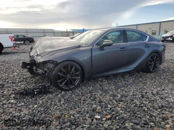 2024 Lexus IS 350 F Sport z VIN JTHBZ1B22R5079284, wystawiony jako Copart lot #70114085 z przebiegiem 2 344 mil mil oraz Czysty tytuł • Clean title. Historia ofert i sprzedaży dostępna na DreamBid. Obrazek 1.