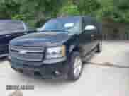 2009 Chevrolet Suburban LTZ с VIN 1GNFC36089J109816, выставлен на аукционе IAAI как лот 42434243 с пробегом 250 263 миль миль и . История ставок и продаж доступна на DreamBid. Изображение 2.