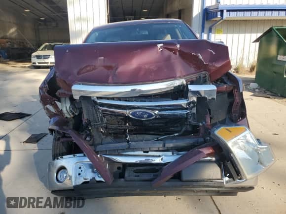 2010 Ford F-150 XL с VIN 1FTMF1C85AKE57478, выставлен на аукционе Copart как лот 82338555 с пробегом 132 598 миль миль и На запчасти • Non repairable. История ставок и продаж доступна на DreamBid. Изображение 5.