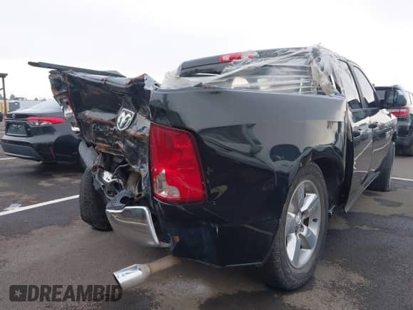 2017 Ram 1500 Big Horn z VIN 3C6RR6LT1HG789439, wystawiony jako IAAI lot #39430528 z przebiegiem 103 028 mil mil oraz . Historia ofert i sprzedaży dostępna na DreamBid. Obrazek 17.