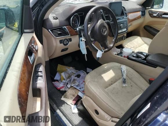 2019 Mercedes-Benz GLS 450 z VIN 4JGDF6EE6KB228319, wystawiony jako Copart lot #56296915 z przebiegiem Nie podano mil oraz Szkoda całkowita • Salvage title. Historia ofert i sprzedaży dostępna na DreamBid. Obrazek 8.