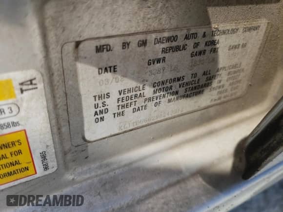 2008 Chevrolet Aveo LS z VIN KL1TD66628B249312, wystawiony jako Copart lot #73189004 z przebiegiem Nie podano mil oraz Czysty tytuł • Clean title. Historia ofert i sprzedaży dostępna na DreamBid. Obrazek 12.