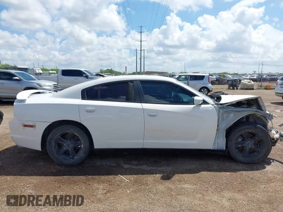 2014 Dodge Charger SE with VIN 2C3CDXBG1EH280927, listed as a IAAI auction lot 43306918 with Not provided miles and . Bid and sale history available at DreamBid. Image 13.
