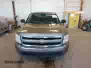 2007 Chevrolet Silverado 1500 LS с VIN 2GCEK13C571501993, выставлен на аукционе IAAI как лот 41984825 с пробегом Не указан миль и . История ставок и продаж доступна на DreamBid. Изображение 12.