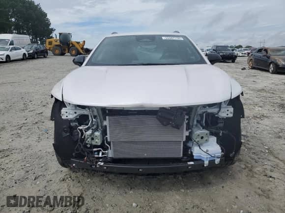 2025 Chevrolet Equinox EV RS с VIN 3GN7DSRP8SS171113, выставлен на аукционе Copart как лот 55507755 с пробегом 2 279 миль миль и Списание • Salvage title. История ставок и продаж доступна на DreamBid. Изображение 5.