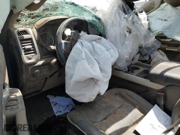 2022 Ram 1500 Laramie z VIN 1C6RREJM5NN173770, wystawiony jako Copart lot #72835314 z przebiegiem 35 379 mil mil oraz Szkoda całkowita • Salvage title. Historia ofert i sprzedaży dostępna na DreamBid. Obrazek 8.