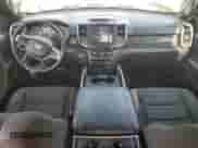 2020 Ram 1500 Big Horn с VIN 1C6SRFMT5LN337591, выставлен на аукционе Copart как лот 56435865 с пробегом 82 993 миль миль и На запчасти • Non repairable. История ставок и продаж доступна на DreamBid. Изображение 8.