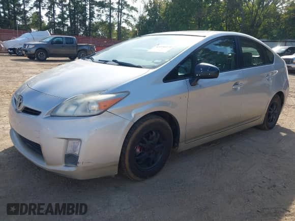 2010 Toyota Prius III with VIN JTDKN3DU7A0198408, listed as a IAAI auction lot 43530579 with 167,953 mi miles and . Bid and sale history available at DreamBid. Image 2.