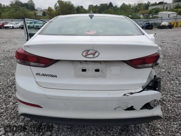 2018 Hyundai Elantra SEL with VIN 5NPD84LF2JH228006, listed as a Copart auction lot 81711865 with 100,997 mi miles and Salvage title. Bid and sale history available at DreamBid. Image 6.