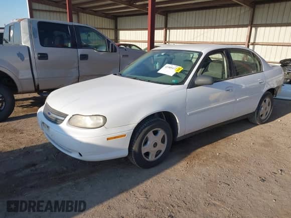 2005 Chevrolet Malibu Classic z VIN 1G1ND52F55M178374, wystawiony jako IAAI lot #41985472 z przebiegiem 88 399 mil mil oraz . Historia ofert i sprzedaży dostępna na DreamBid. Obrazek 2.