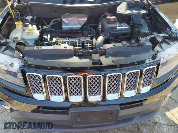 2015 Jeep Compass High Altitude with VIN 1C4NJCEA2FD335543, listed as a Copart auction lot 63681255 with 166,050 mi miles and Clean title. Bid and sale history available at DreamBid. Image 11.
