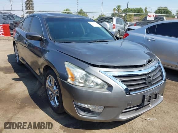 2015 Nissan Altima SL with VIN 1N4AL3AP2FN882329, listed as a IAAI auction lot 43110782 with 108,728 mi miles and . Bid and sale history available at DreamBid. Image 1.