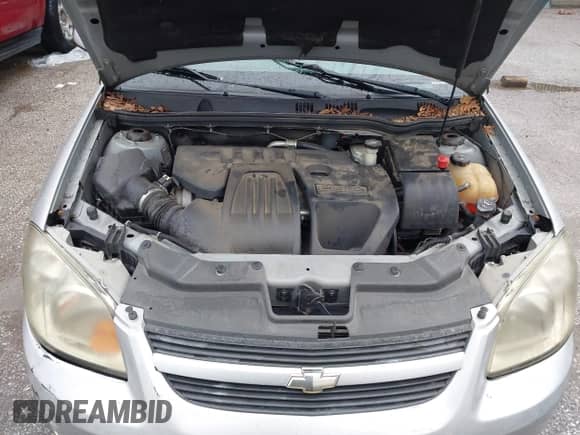 2010 Chevrolet Cobalt 2LT z VIN 1G1AF5F5XA7168412, wystawiony jako IAAI lot #43271534 z przebiegiem 155 114 mil mil oraz . Historia ofert i sprzedaży dostępna na DreamBid. Obrazek 10.
