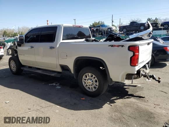 2024 Chevrolet Silverado 2500HD с VIN 2GC1YPEY6R1104367, выставлен на аукционе Copart как лот 51783695 с пробегом 59 283 миль миль и Списание • Salvage title. История ставок и продаж доступна на DreamBid. Изображение 2.