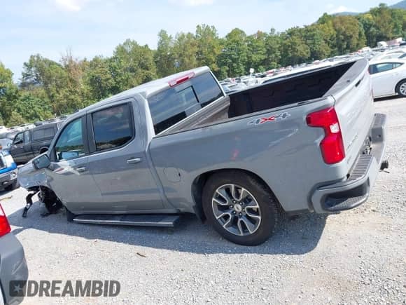 2024 Chevrolet Silverado 1500 RST with VIN 2GCUDEED2R1240604, listed as a IAAI auction lot 43225776 with 19,096 mi miles and . Bid and sale history available at DreamBid. Image 14.