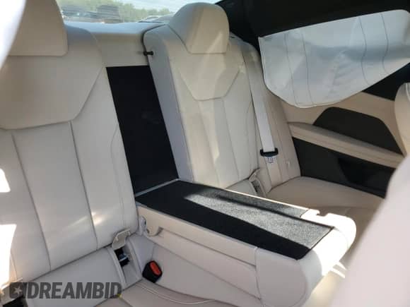 2021 BMW 4 Series 430i z VIN WBA53AP07MCG25122, wystawiony jako Copart lot #71523865 z przebiegiem Nie podano mil oraz Szkoda całkowita • Salvage title. Historia ofert i sprzedaży dostępna na DreamBid. Obrazek 10.