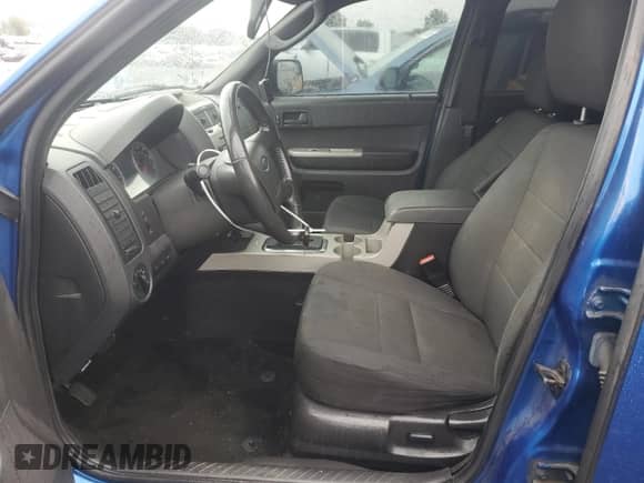 2011 Ford Escape XLT с VIN 1FMCU9DG3BKB69431, выставлен на аукционе Copart как лот 84219875 с пробегом 144 394 миль миль и Чистый • Clean title. История ставок и продаж доступна на DreamBid. Изображение 7.
