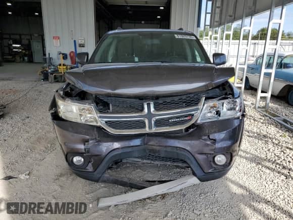 2017 Dodge Journey SXT with VIN 3C4PDCBB2HT507984, listed as a Copart auction lot 81929735 with 165,733 mi miles and Salvage title. Bid and sale history available at DreamBid. Image 5.