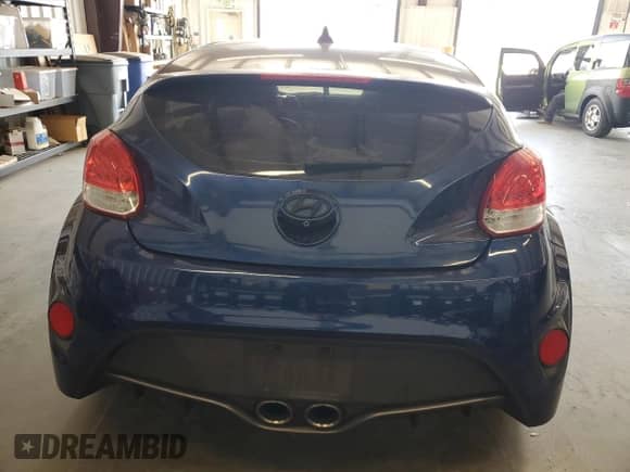 2017 Hyundai Veloster Turbo с VIN KMHTC6AE1HU314502, выставлен на аукционе Copart как лот 70048945 с пробегом 127 891 миль миль и Списание • Salvage title. История ставок и продаж доступна на DreamBid. Изображение 6.