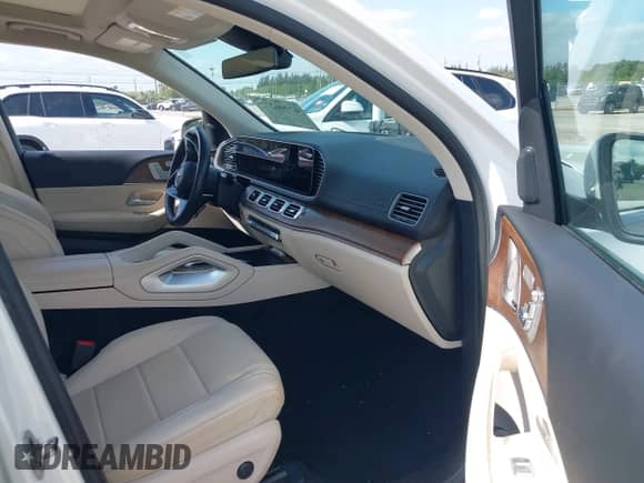 2024 Mercedes-Benz GLS 450 с VIN 4JGFF5KE0RB133823, выставлен на аукционе IAAI как лот 42096277 с пробегом 21 828 миль миль и . История ставок и продаж доступна на DreamBid. Изображение 5.