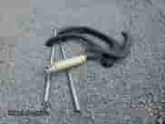 2000 GMC Sierra 1500 SLE с VIN 2GTEK19T0Y1382548, выставлен на аукционе Copart как лот 54320265 с пробегом 304 184 миль миль и Списание • Salvage title. История ставок и продаж доступна на DreamBid. Изображение 12.